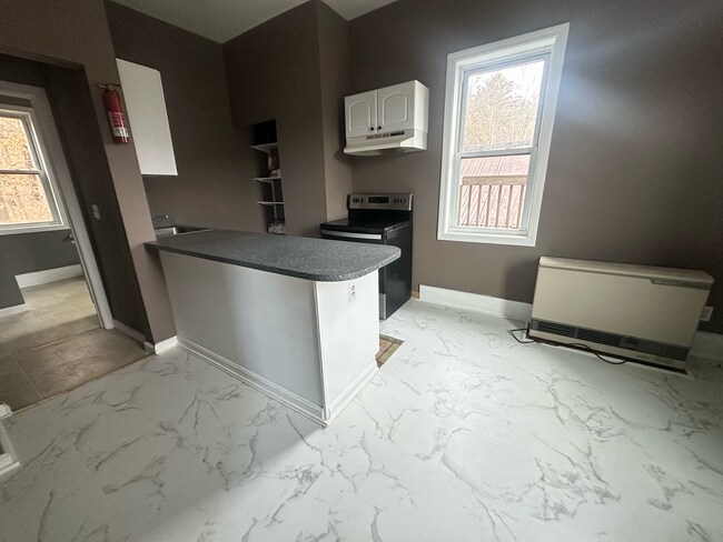 Building Photo - 12 Dawson St