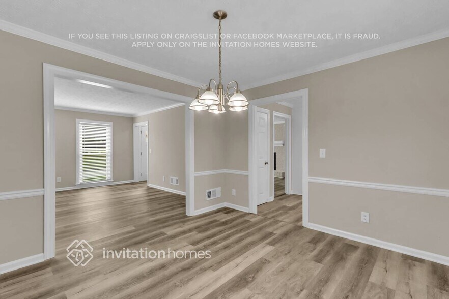 Building Photo - 6412 Phillips Pl