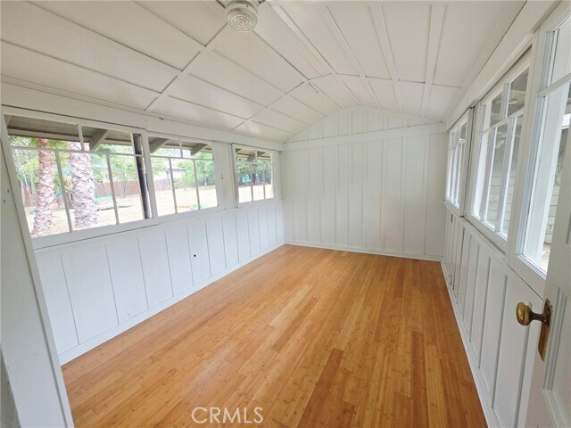 Building Photo - 2121 Garfield Ave
