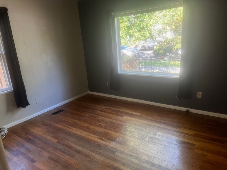 bedroom 2 - 1509 N 12th St