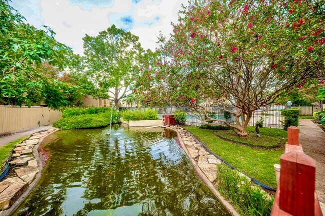 Building Photo - 9317 Pagewood Ln