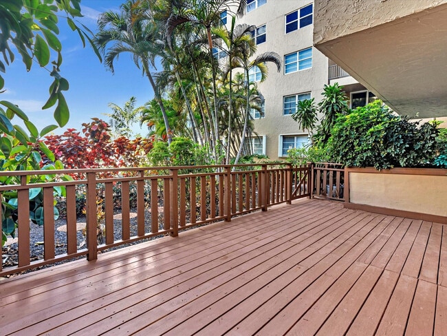 Building Photo - 1421 S Ocean Blvd