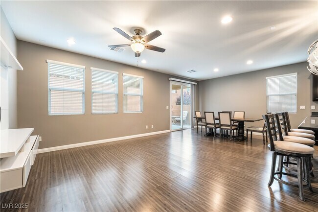 Building Photo - 8750 Cerrito Canyon Ct