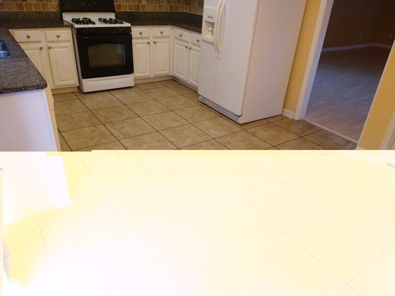 Building Photo - 715 Soneley Ct