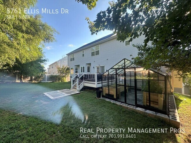 Building Photo - 8761 Ellis Mill Dr