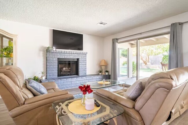 Building Photo - 41691 Jamaica Sands Dr
