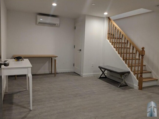 Building Photo - 1 bedroom in BROOKLYN NY 11216