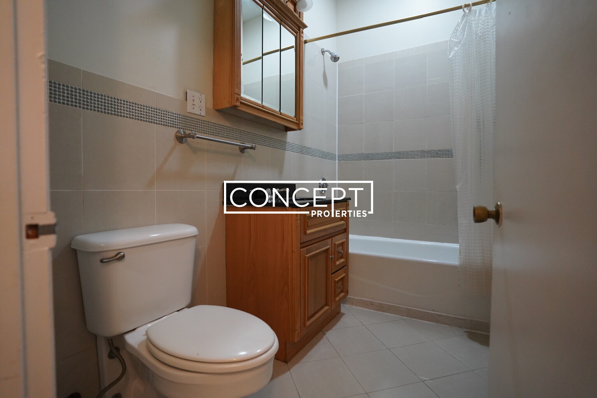 Building Photo - 41 Bay State Rd