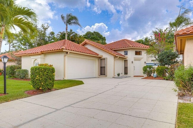 Building Photo - 2856 SW Mariposa Cir