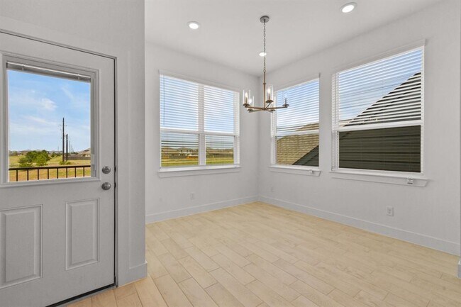 Building Photo - 21118 Garden Palm Dr