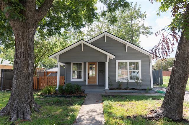 Building Photo - 1122 Newport Ave