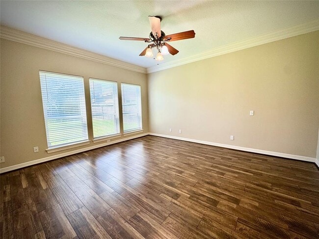 Building Photo - 119 Shadow Wood Dr