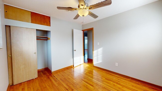 Building Photo - 7405 Marlborough Ave