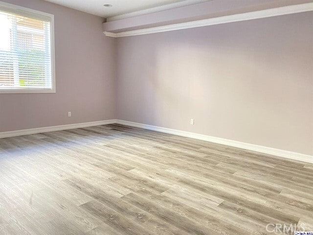 Building Photo - 414 E Valencia Ave