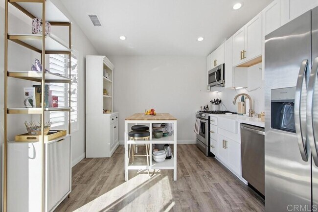 Building Photo - 3522 Adams St