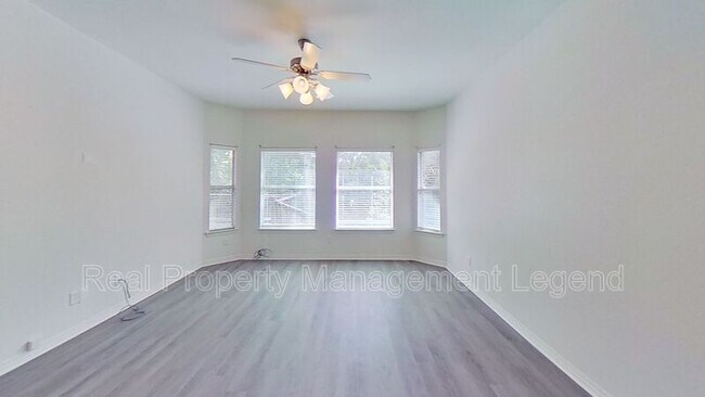 Building Photo - 3706 Karlie Way