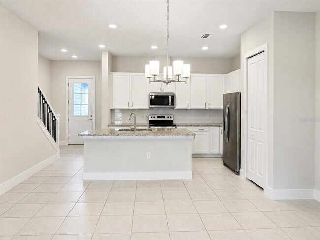 Building Photo - 1435 Brookdale Ct