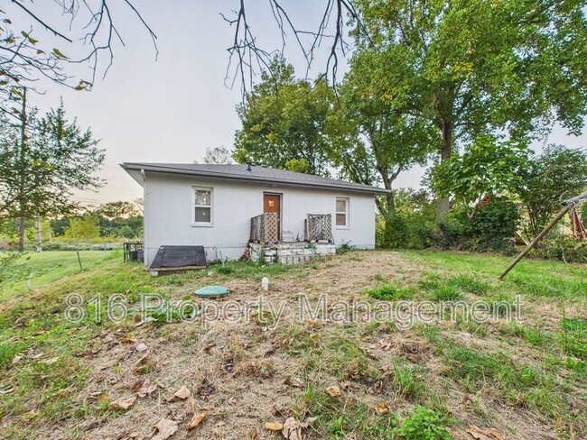 Building Photo - 3469 N 27th St