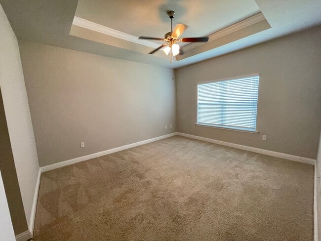 Building Photo - 31689 Kestrel Loop