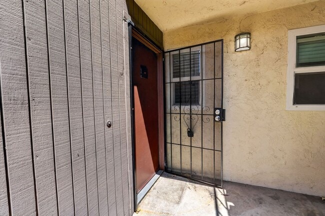 Building Photo - 5914 Rancho Mission Rd