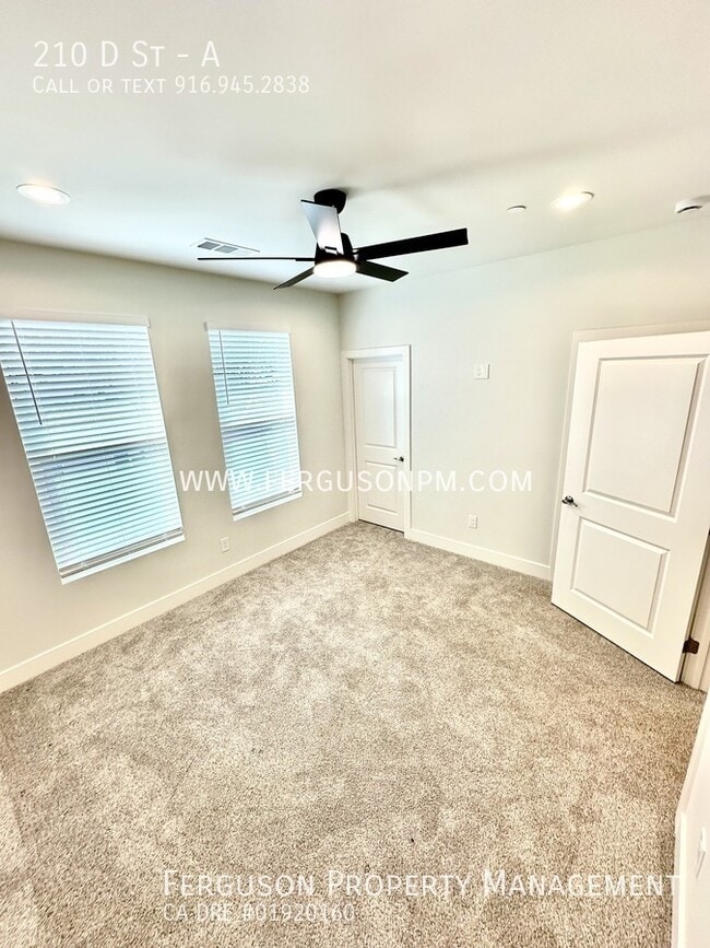 Building Photo - 210 D St