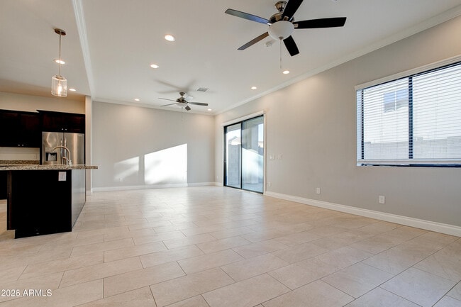 Building Photo - 16075 N 30th St