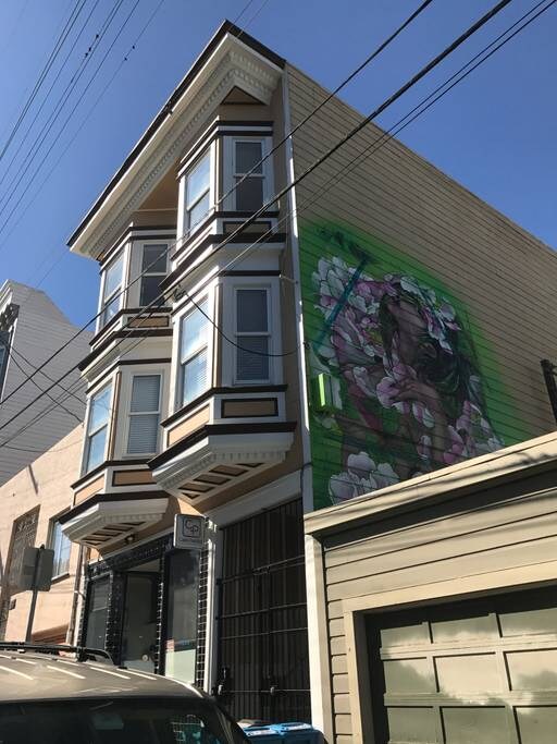 Building Photo - 506 14th St
