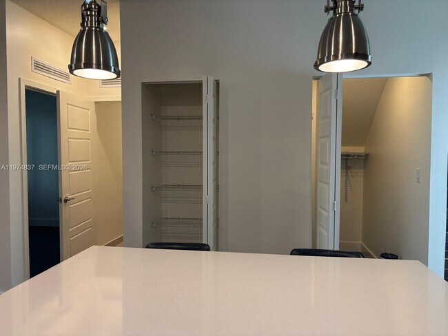 Building Photo - 4700 NW 84th Ave