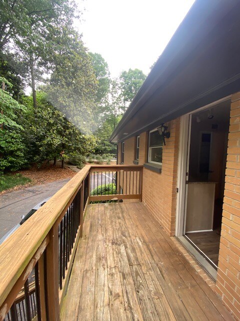 Building Photo - 1010 Scott Blvd