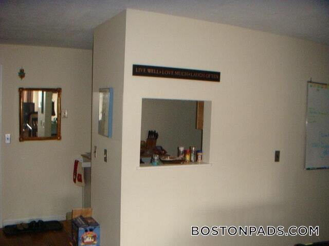 Building Photo - 66 Homer Ave