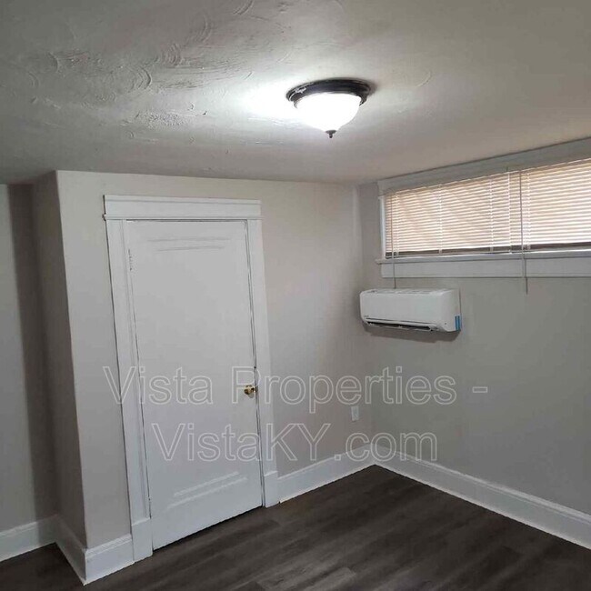 Building Photo - 4012 Southern Pkwy