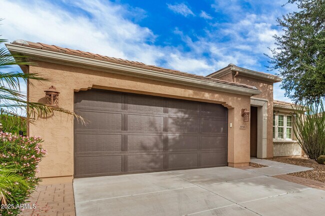 Building Photo - 856 E Harmony Wy