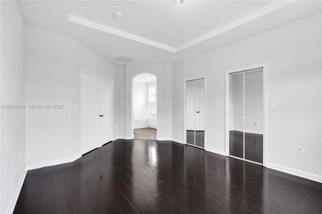 Building Photo - 8741 NW 111th Ct
