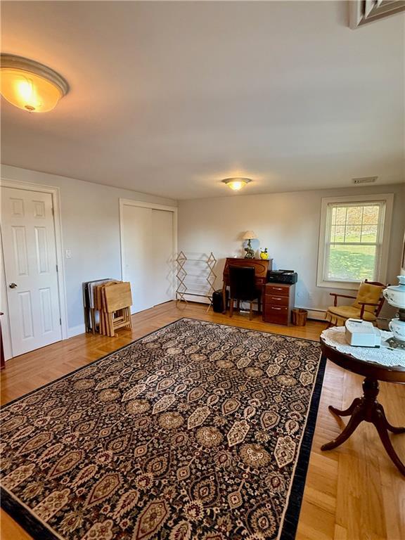 Building Photo - 196 Bulgarmarsh Rd