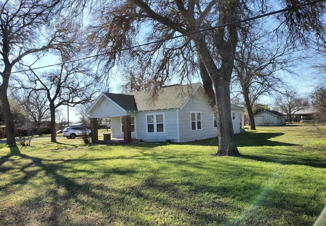 Building Photo - Cottage in Cresson