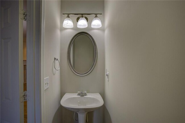 Building Photo - 2161 Meadow Peak Rd