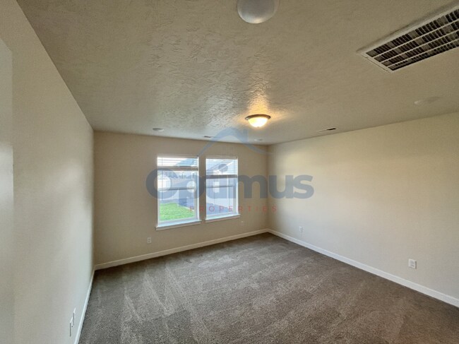 Building Photo - Live in Style! Single-Level 4-Bedroom Home with Modern Upgrades & Amenities