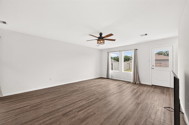 Building Photo - 18634 Scopello Dr