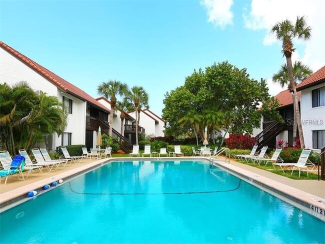 Building Photo - 1634 Stickney Point Rd