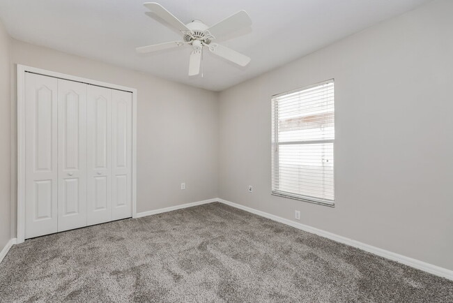 Building Photo - 9042 Egret Cove Cir