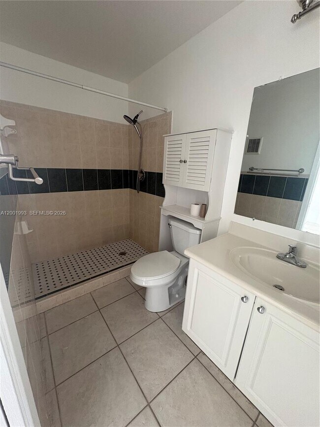 Building Photo - 9709 Hammocks Blvd