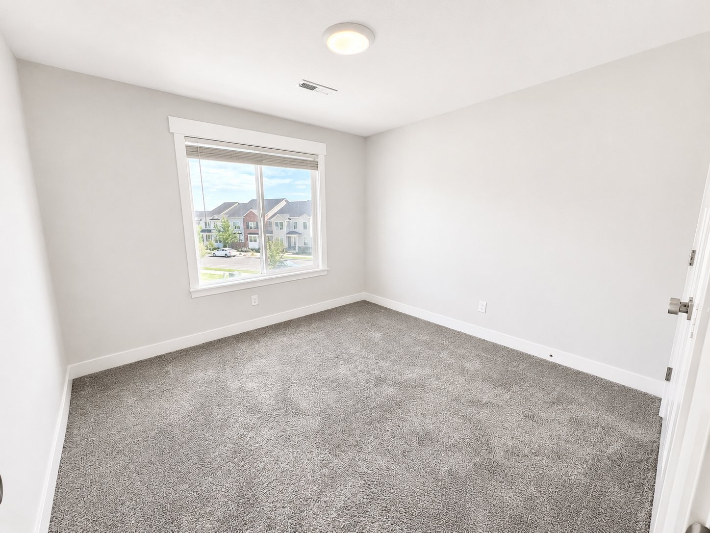 Building Photo - 4492 W Watchmen Wy