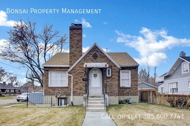 Primary Photo - 1430 Denver St