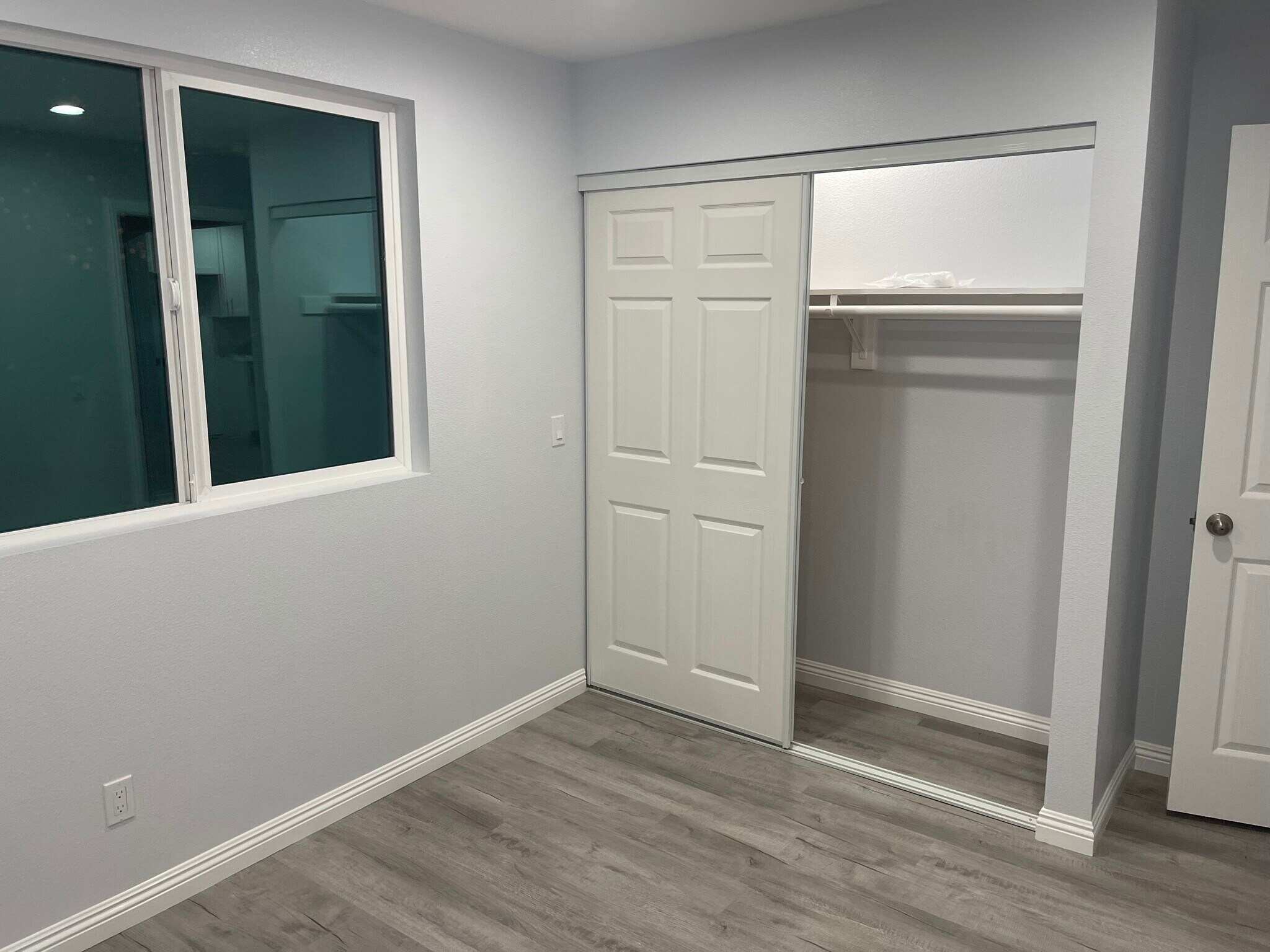 1st bedroom - 1363 Hudspeth St