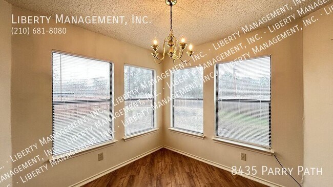 Building Photo - 8435 Parry Path