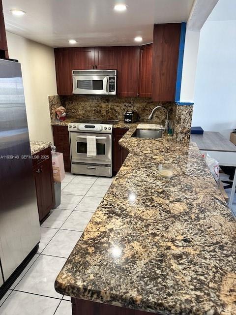 Building Photo - 3601 NE 170th St