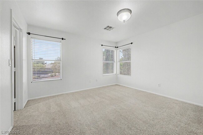 Building Photo - 10547 Lilac Tree Ave