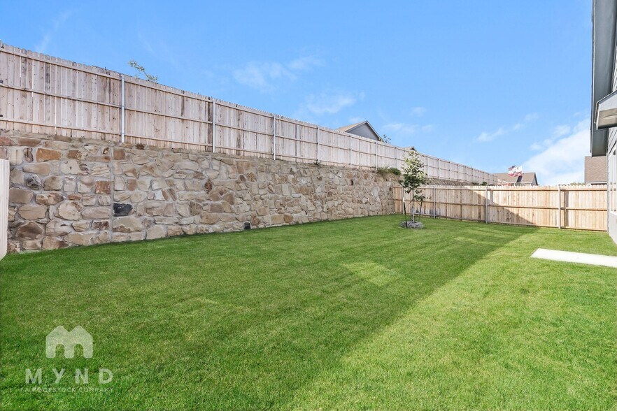 Building Photo - 2712 Ctr Crk Ln