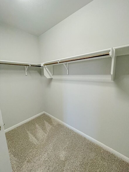 Building Photo - 465 Unforgiven Ln