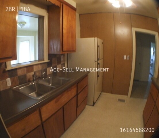 Building Photo - 501 11th St NW